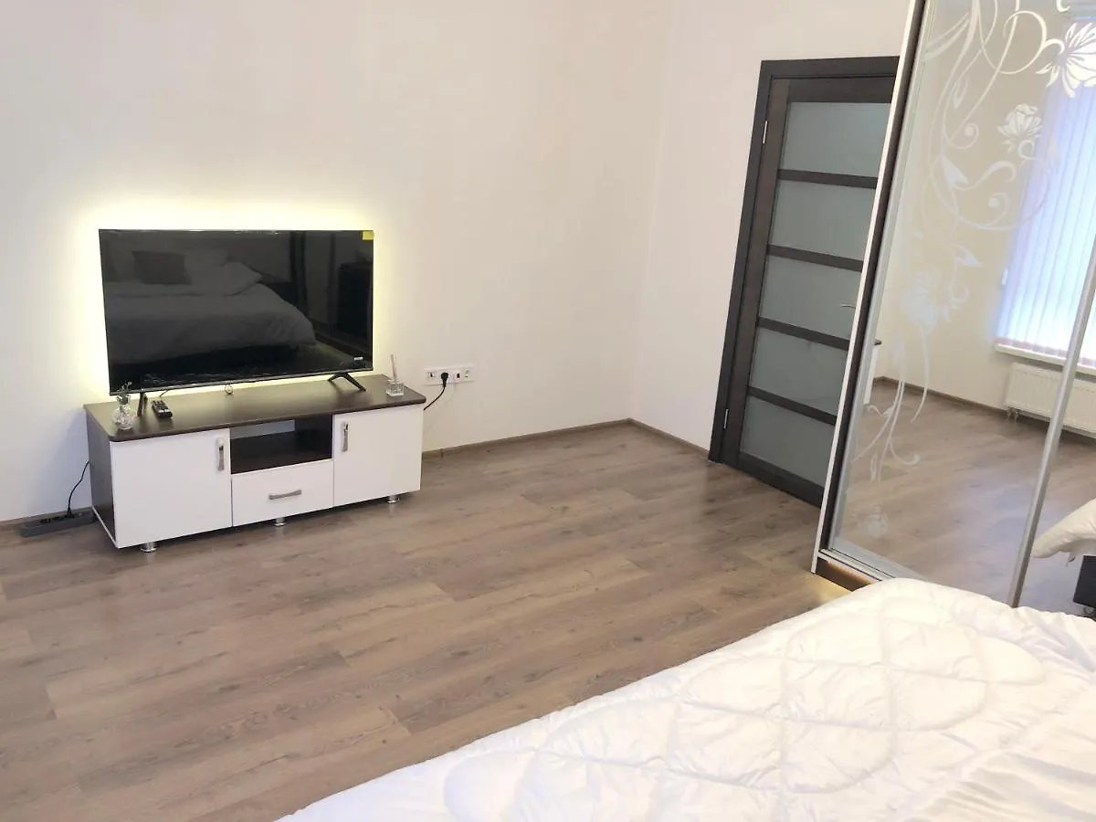 Ferienwohnung Жд Вокзал Пр Победы 67-В Метро Нивки Парк Шулявка Kiew Apartment